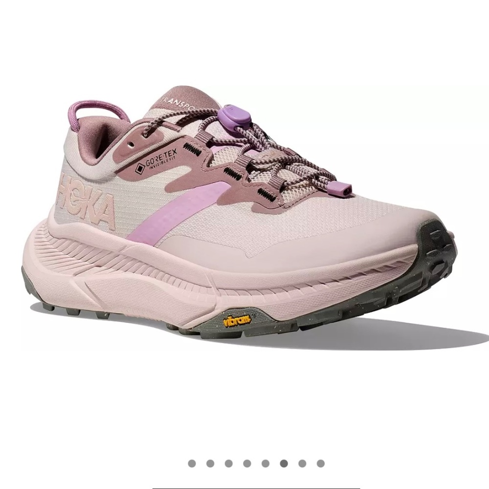 New in box HoKA w Transport GTX